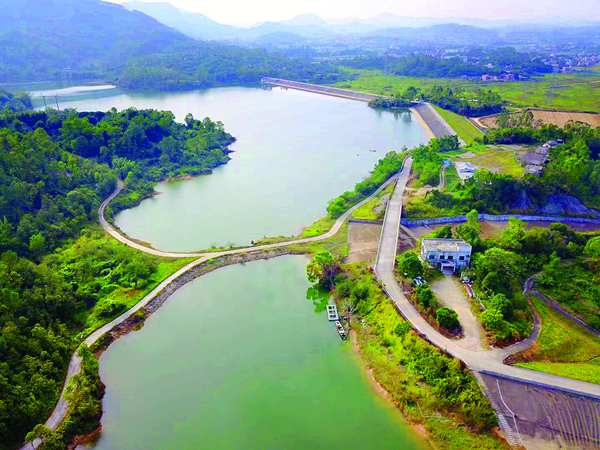 破解脫貧密碼 中國(guó)積極探索建立生態(tài)扶貧有效模式